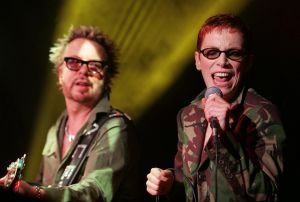 Eurythmics  1999  NYC.jpg